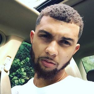 Meet your Posher, Weston